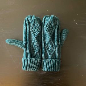 NWOT Hand Made Fleece Lined Teal Mittens